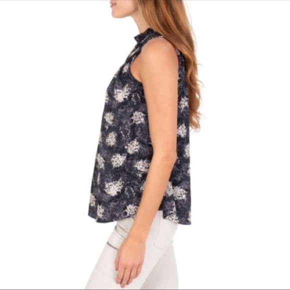 Joie Baltic Smock Sleeveless Print Top - Picture 2 of 10
